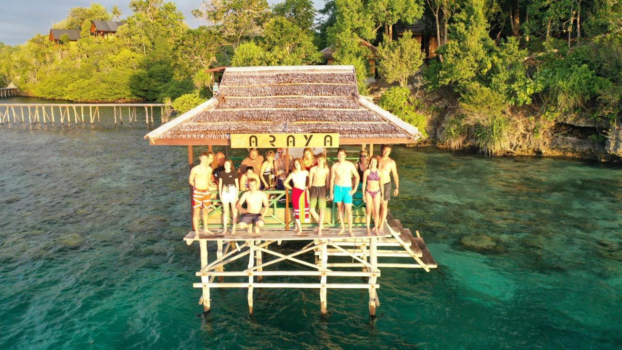 Araya Dive Resort Togean Bomba Extérieur photo