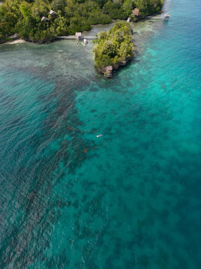 Araya Dive Resort Togean Bomba Extérieur photo